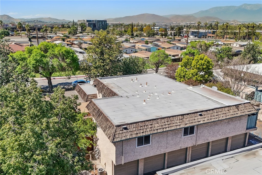 2561 Gonzaga Ln