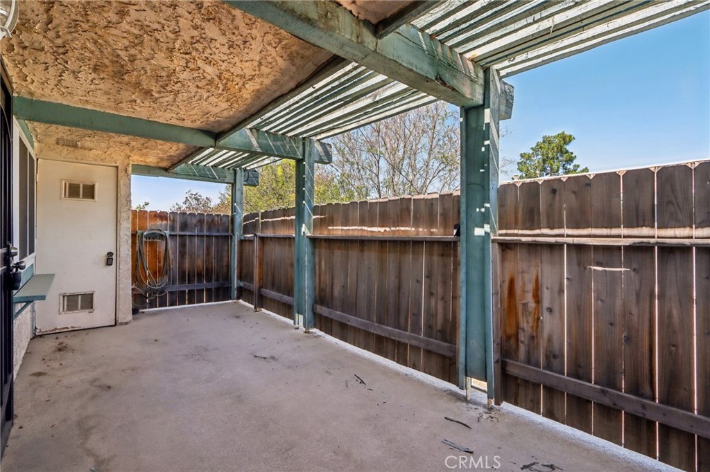 2561 Gonzaga Ln