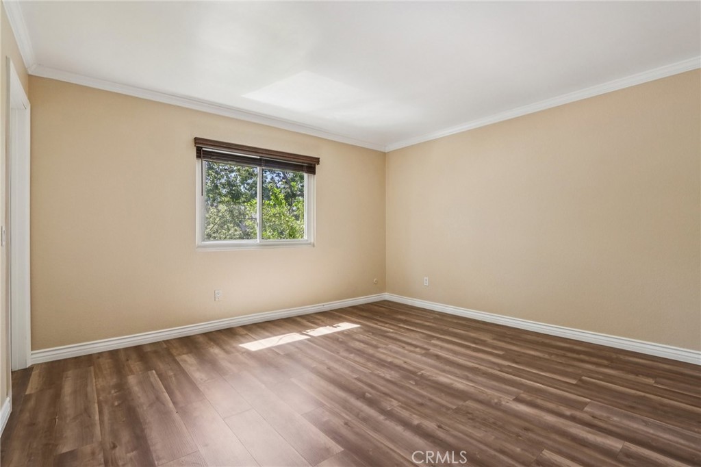 2561 Gonzaga Ln