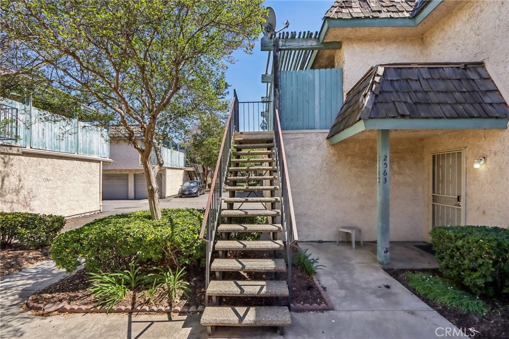 2561 Gonzaga Ln