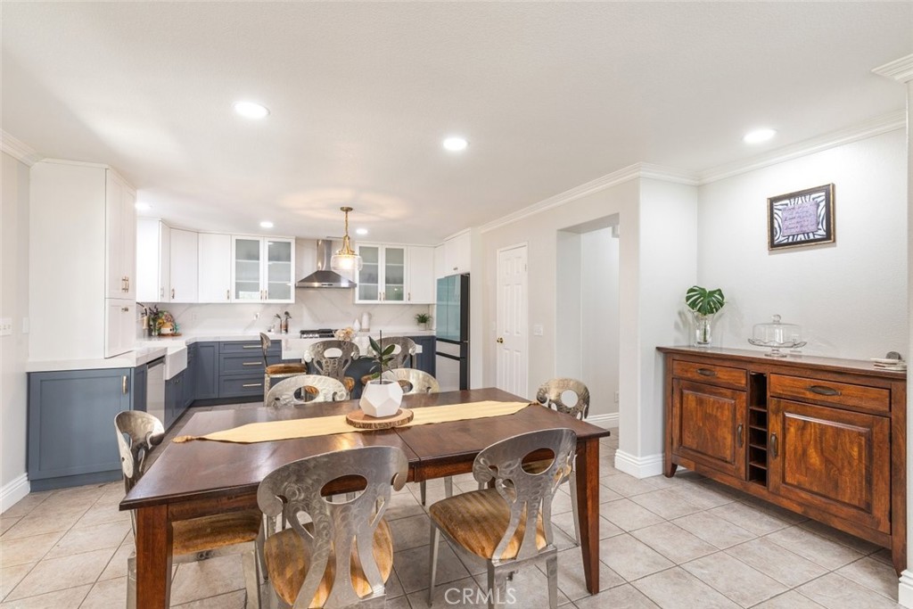 1284 Longport Way