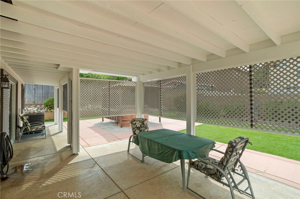 3324 Eagle Crest Dr