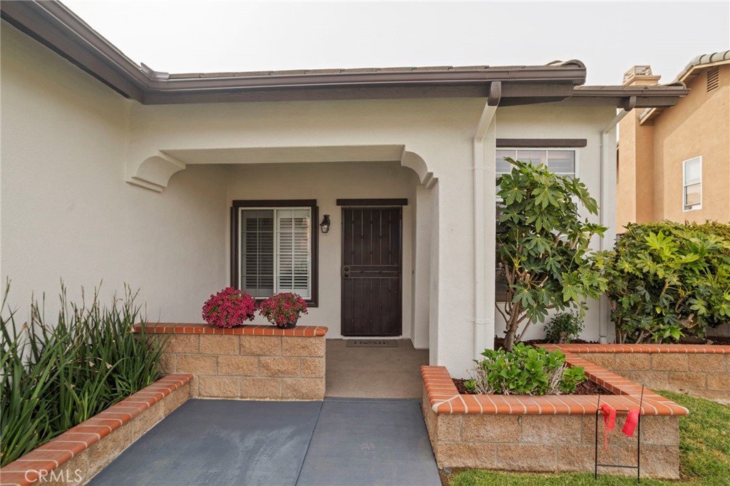 3324 Eagle Crest Dr