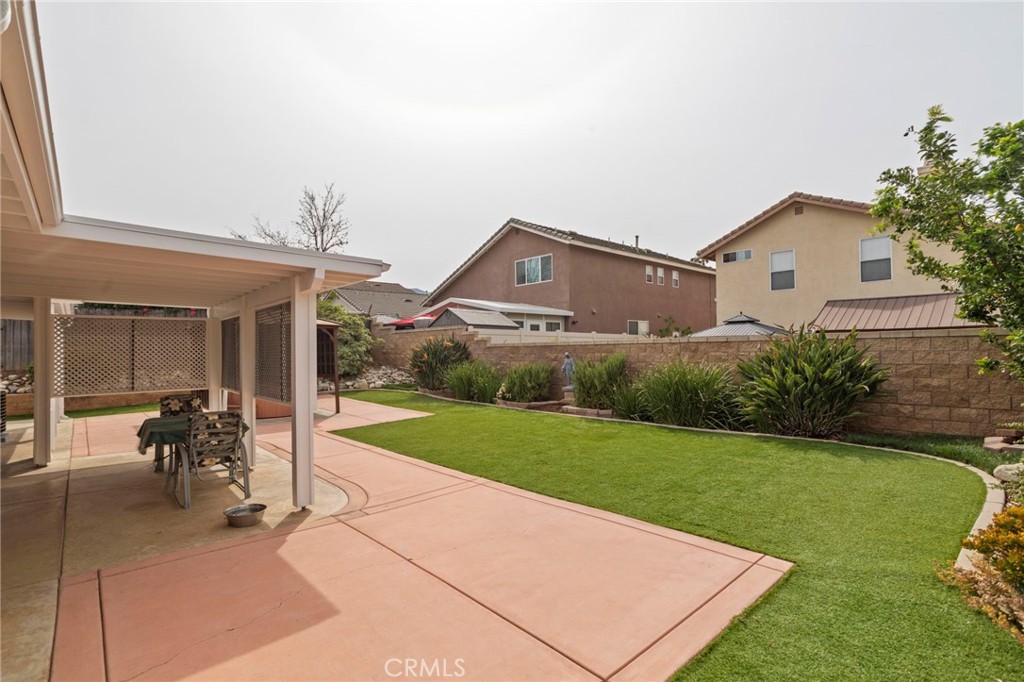 3324 Eagle Crest Dr