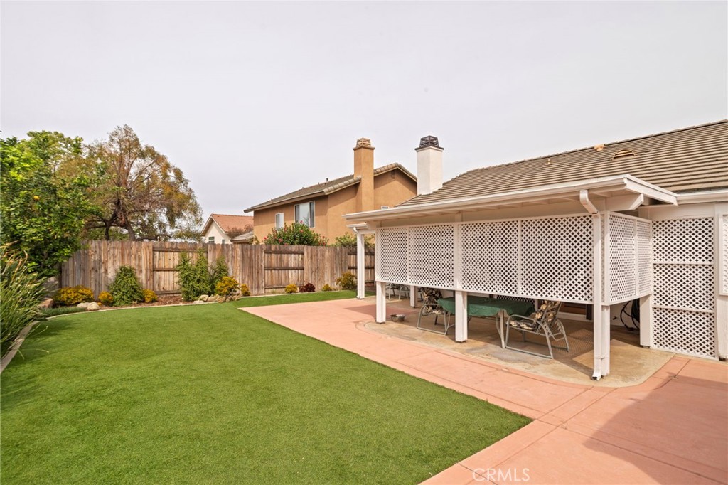 3324 Eagle Crest Dr