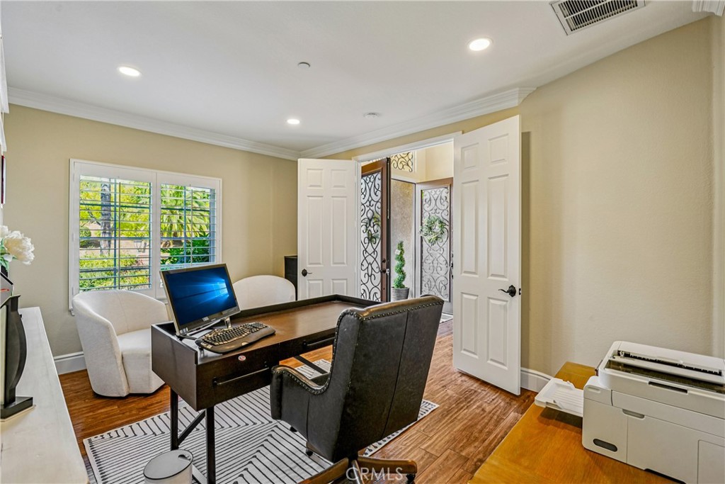 3931 Ashwood Circle