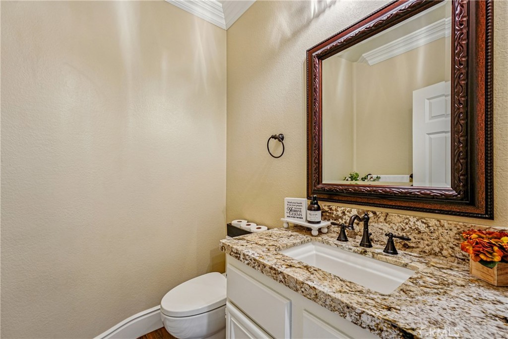 3931 Ashwood Circle