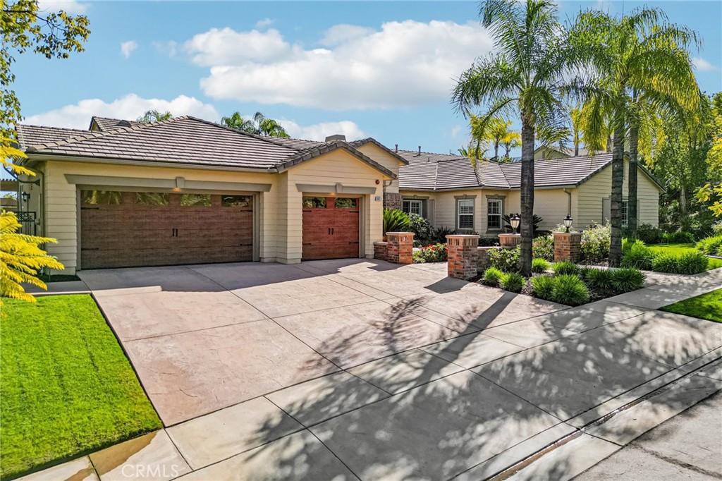 3931 Ashwood Circle