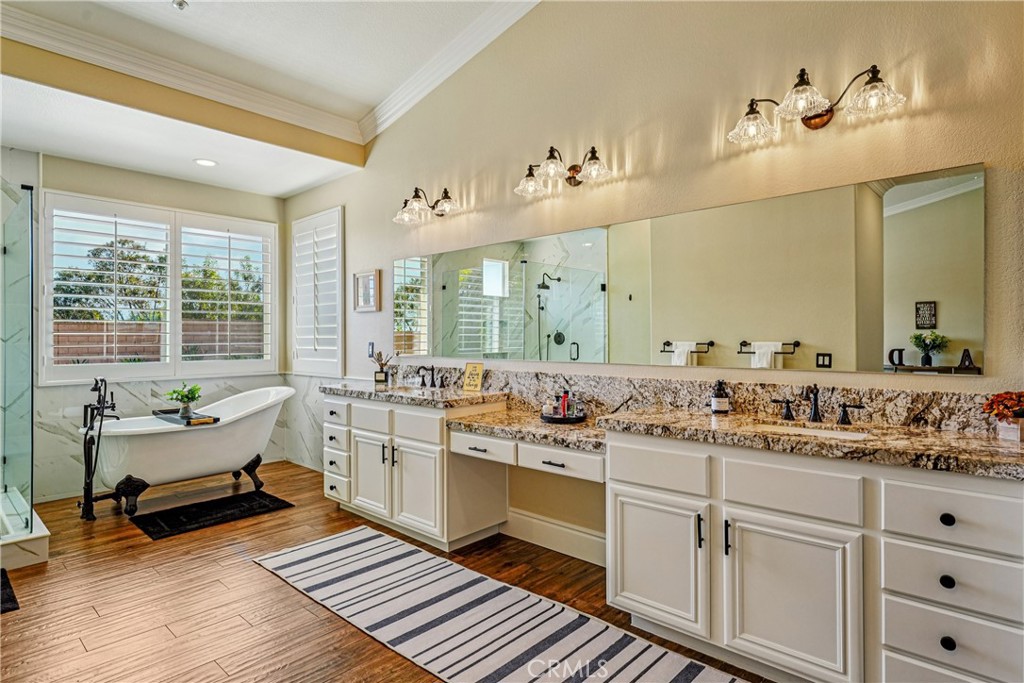 3931 Ashwood Circle