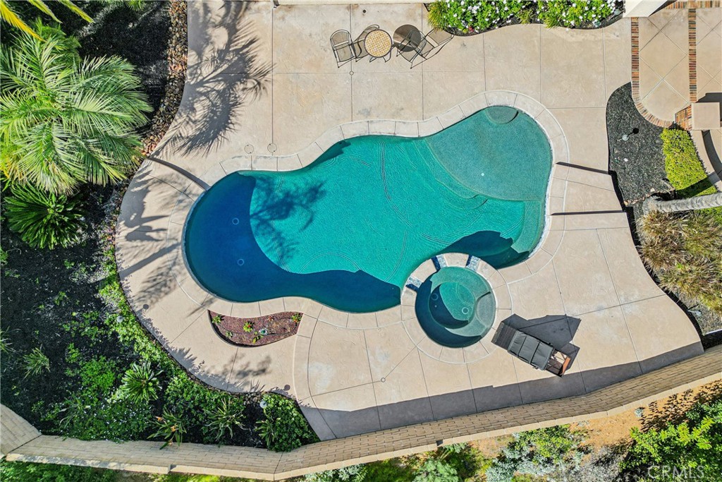 3931 Ashwood Circle