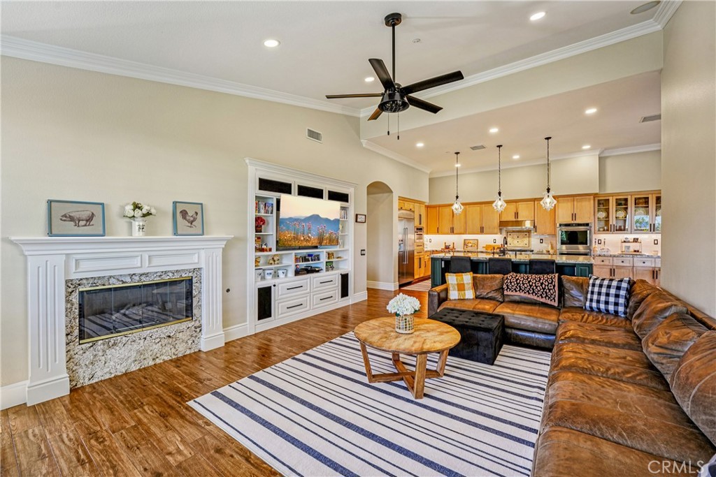 3931 Ashwood Circle