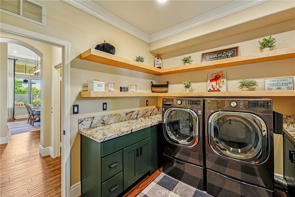3931 Ashwood Circle
