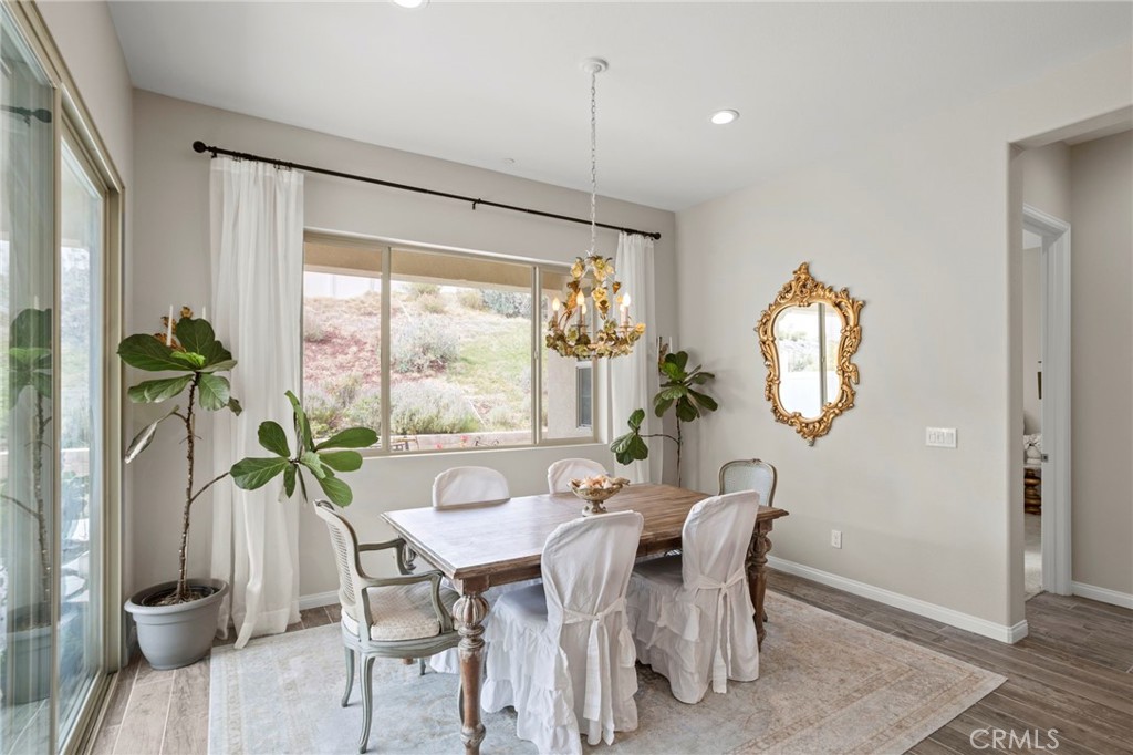 11976 Discovery Ct Court