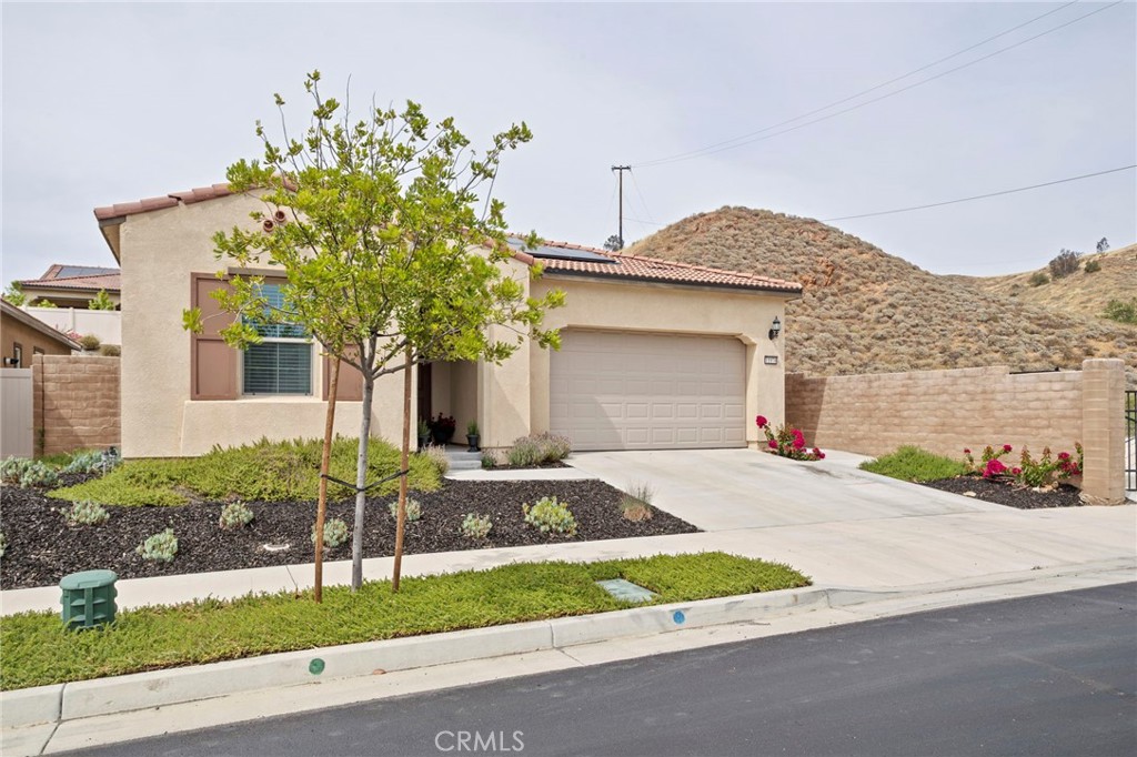 11976 Discovery Ct Court