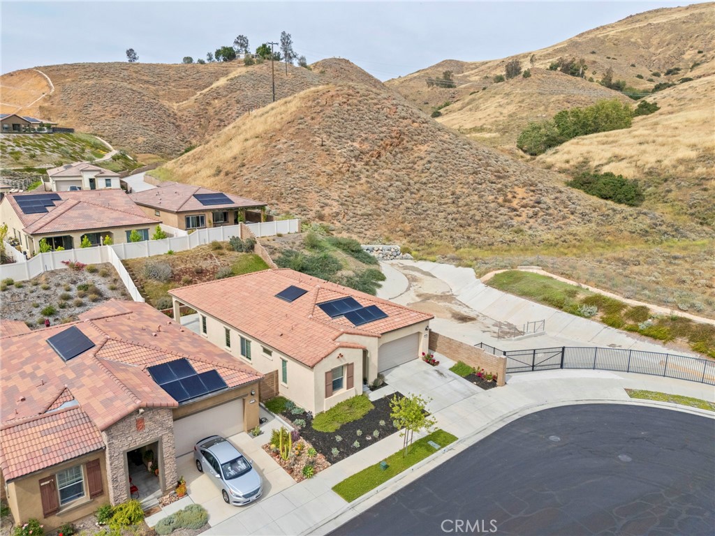 11976 Discovery Ct Court