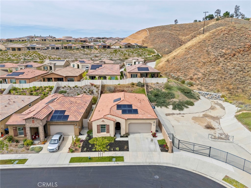 11976 Discovery Ct Court