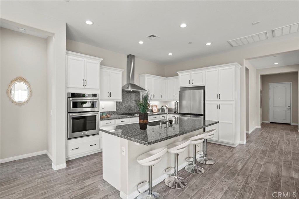 11976 Discovery Ct Court
