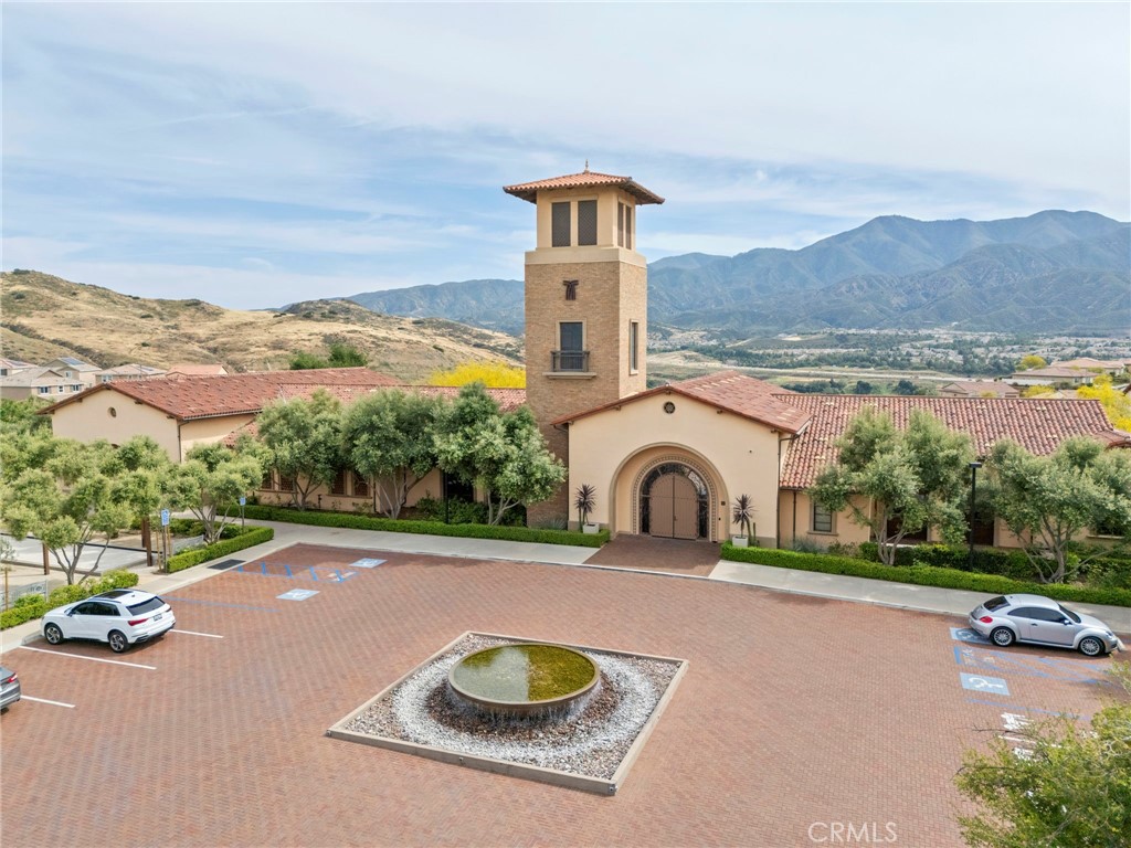 11976 Discovery Ct Court
