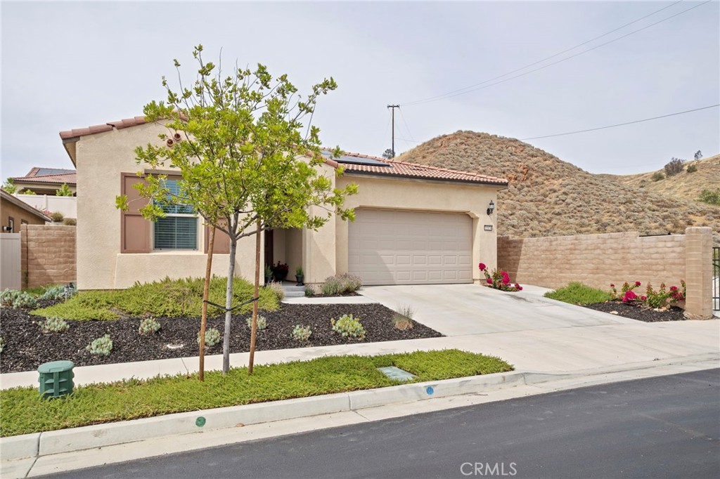 11976 Discovery Ct Court