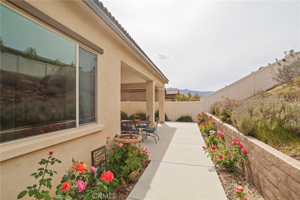 11976 Discovery Ct Court