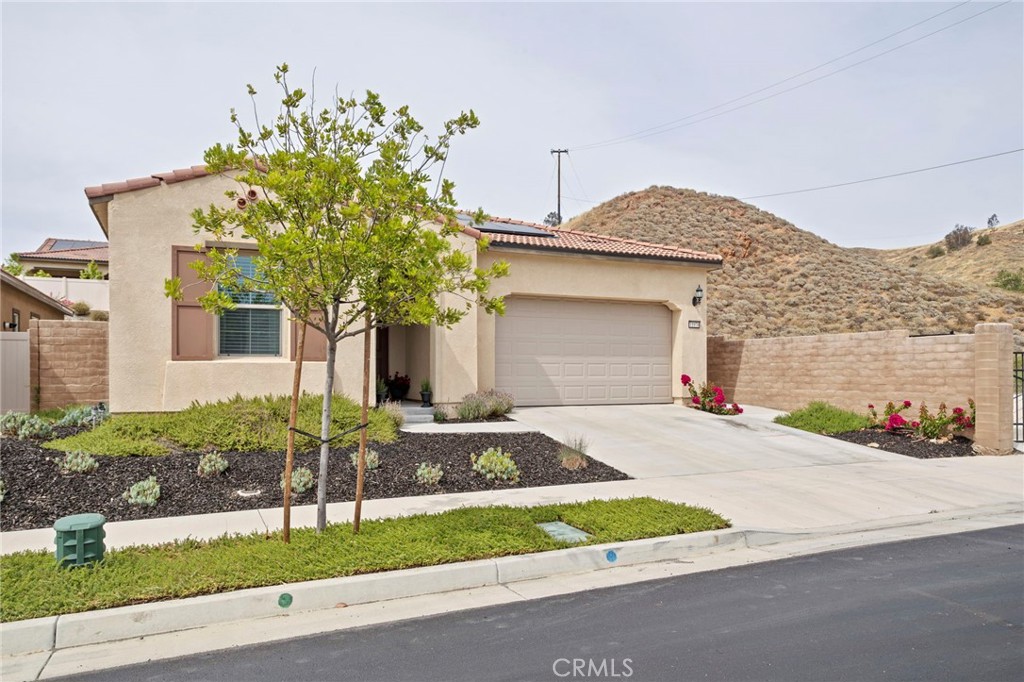 11976 Discovery Ct Court