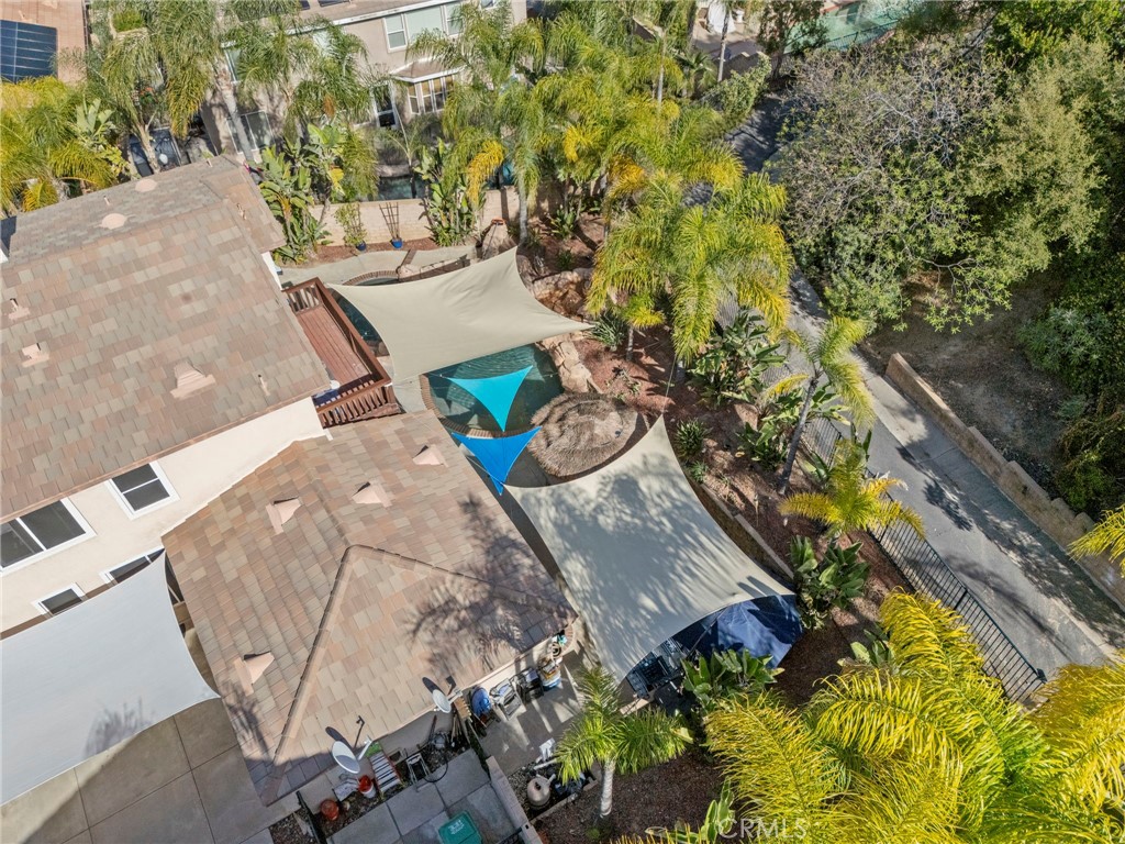 1744 Tamarron Dr