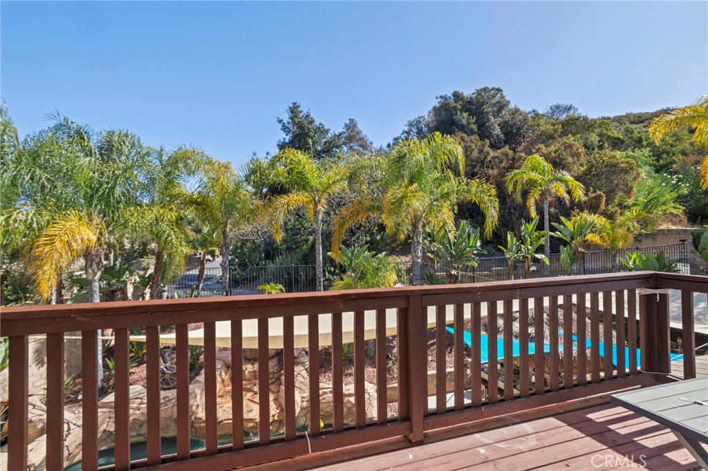 1744 Tamarron Dr