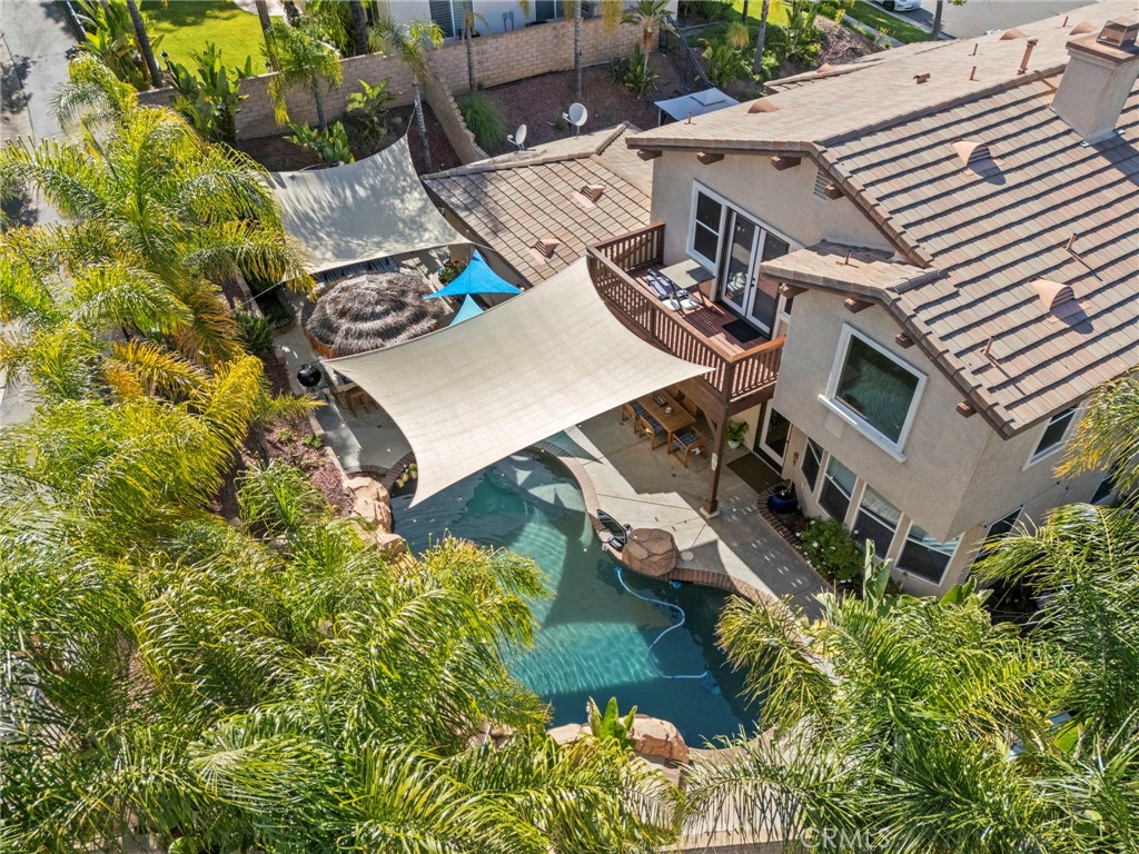 1744 Tamarron Dr