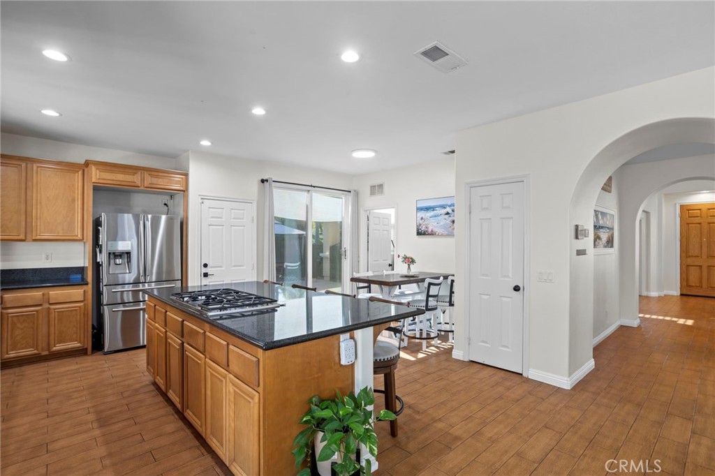 1744 Tamarron Dr