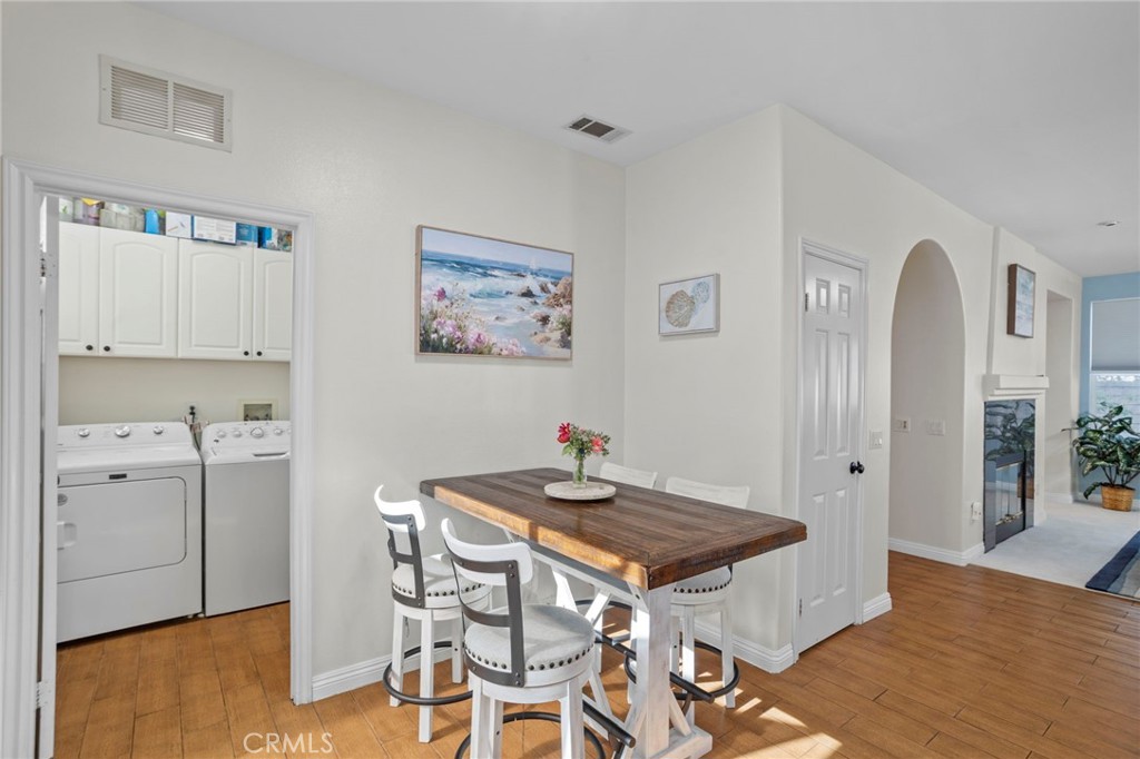 1744 Tamarron Dr