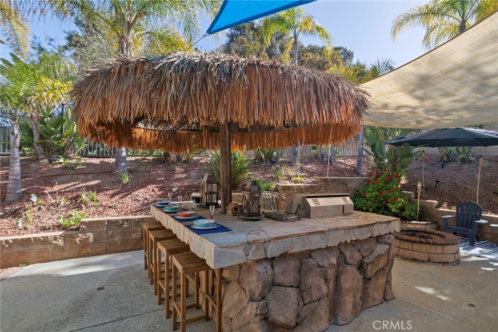 1744 Tamarron Dr