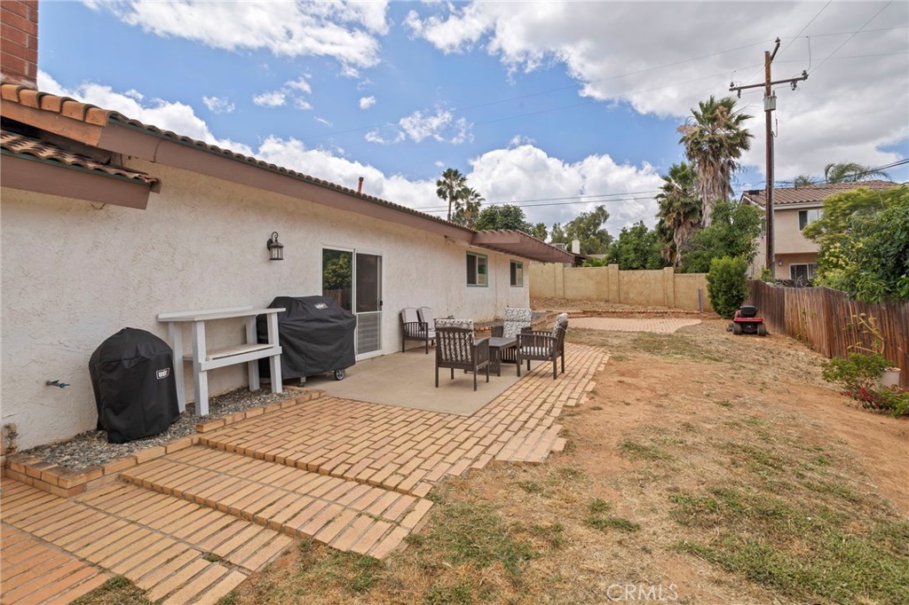 1763 Hayden Ave