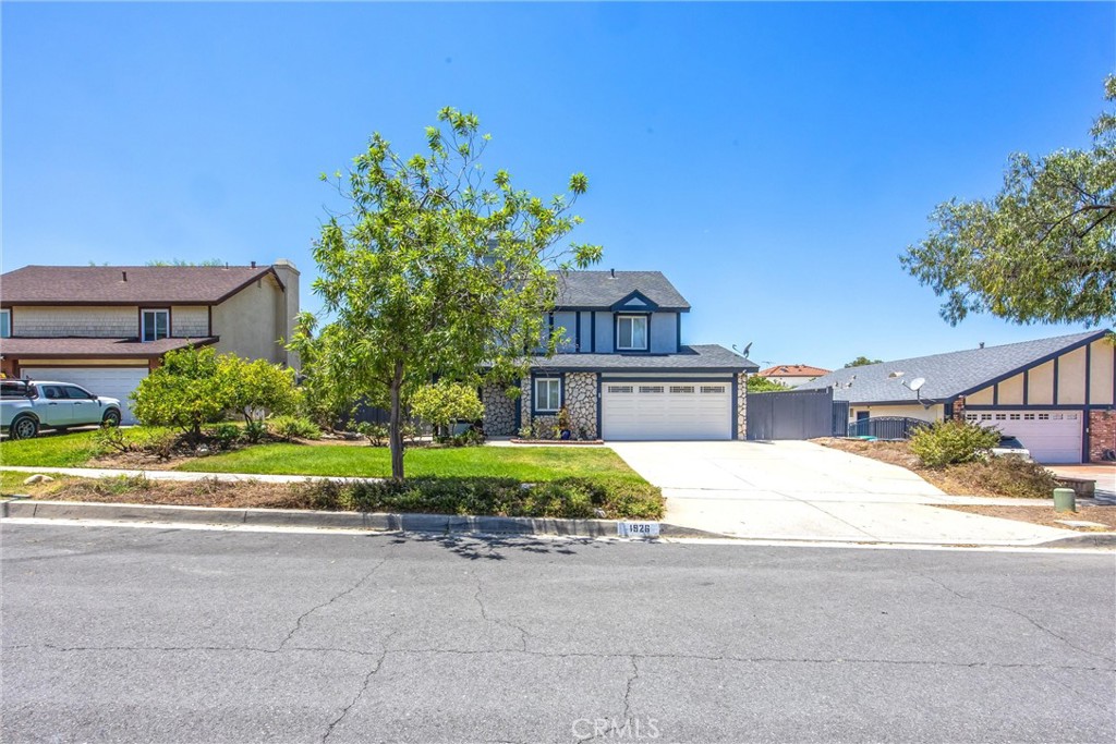 1926 S Starfire Ave
