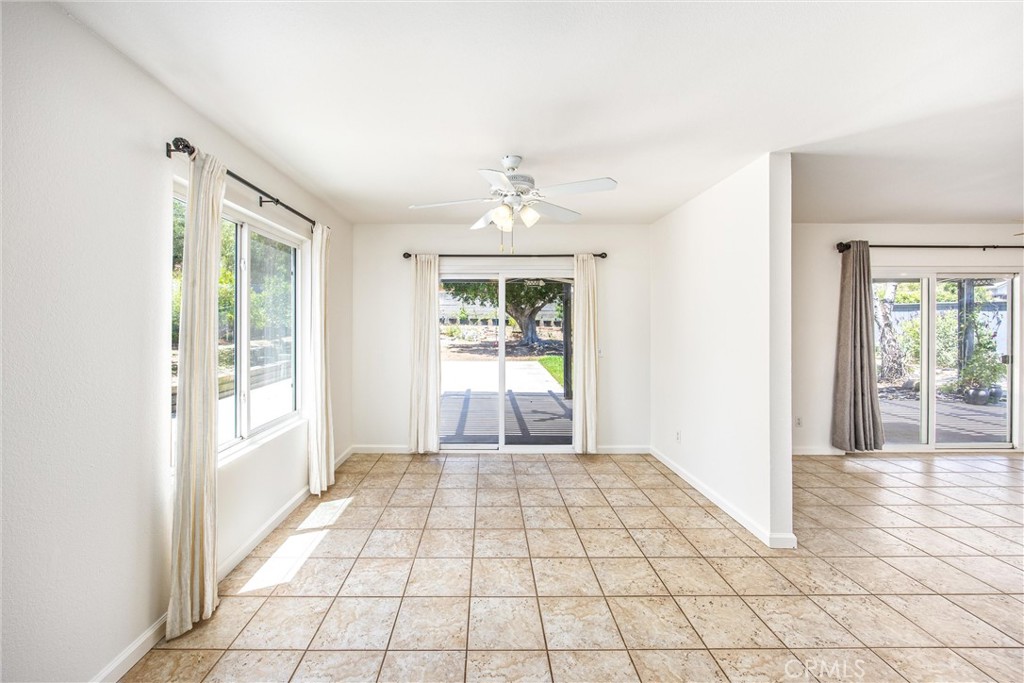 1926 S Starfire Ave