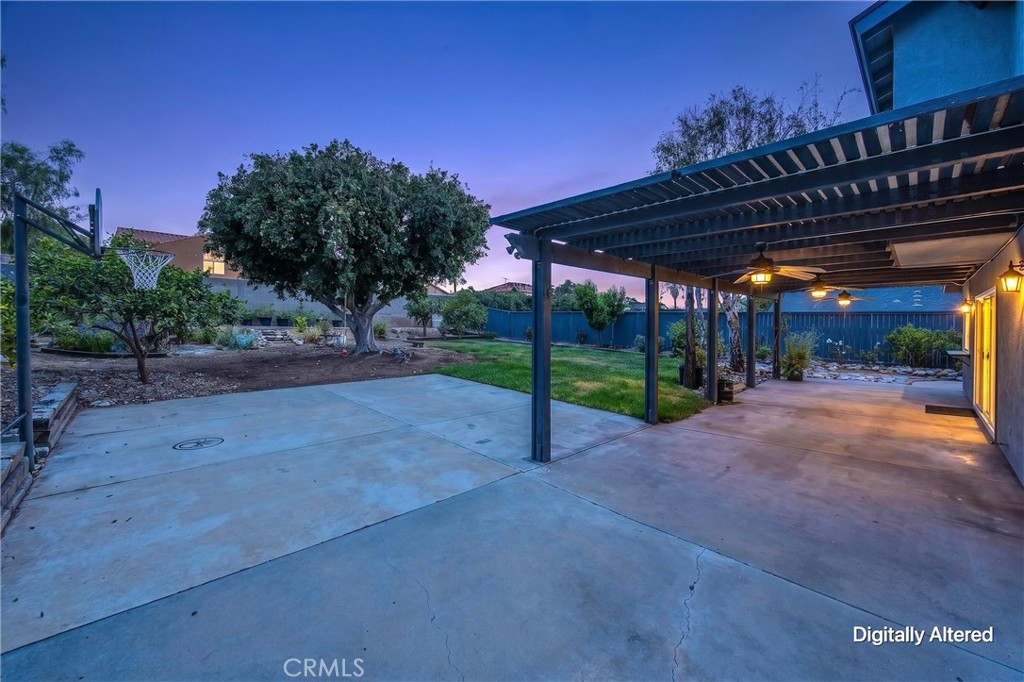 1926 S Starfire Ave