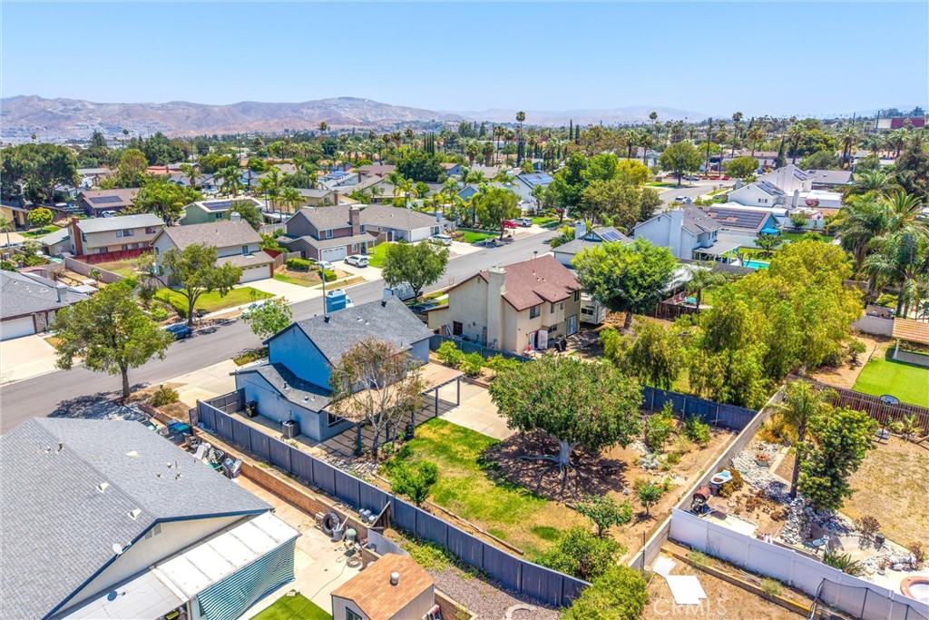 1926 S Starfire Ave