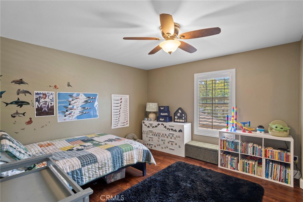685 White Mountain Cir