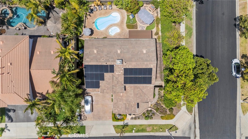 685 White Mountain Cir