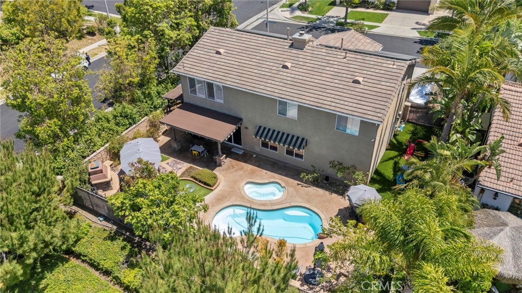685 White Mountain Cir