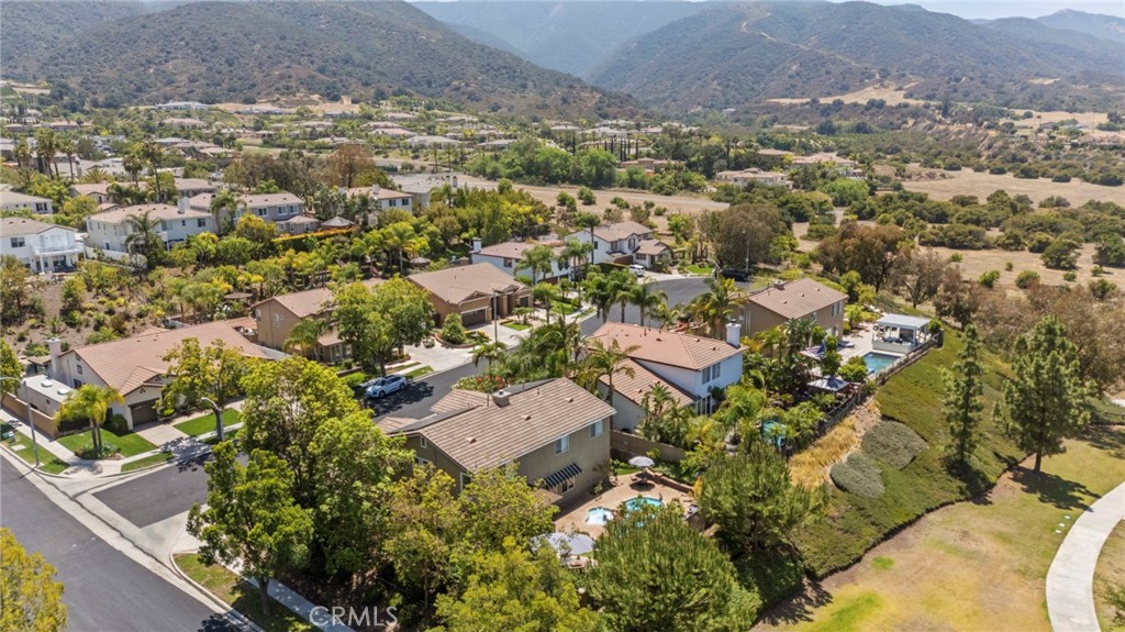 685 White Mountain Cir