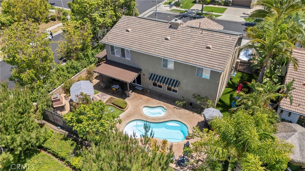 685 White Mountain Cir