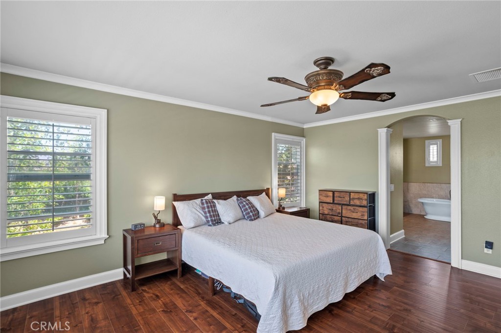 685 White Mountain Cir
