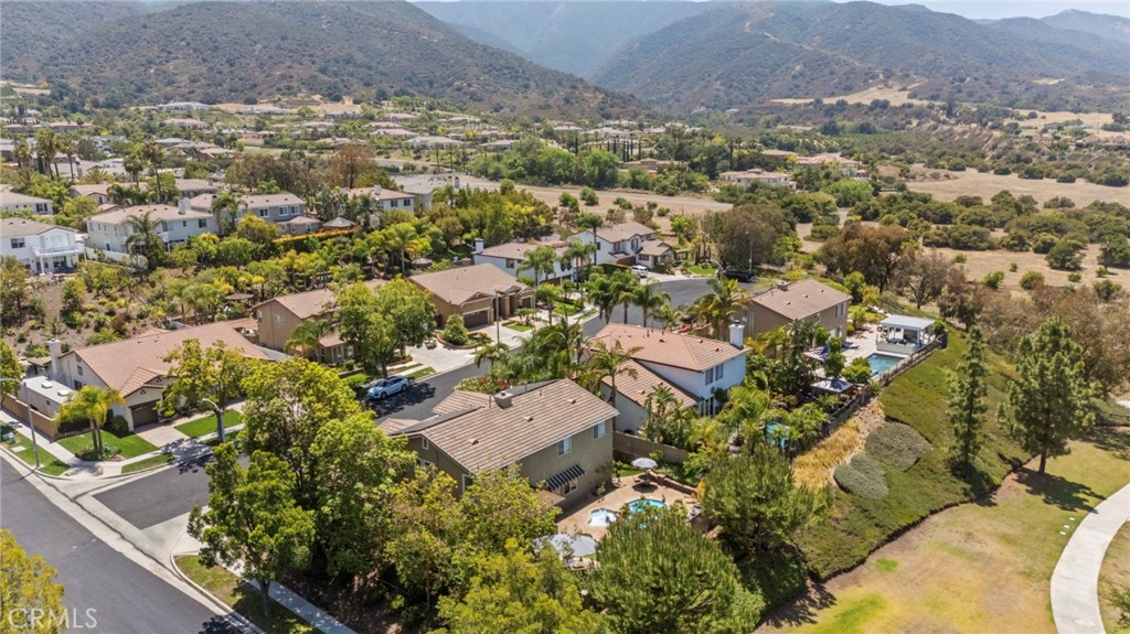 685 White Mountain Cir