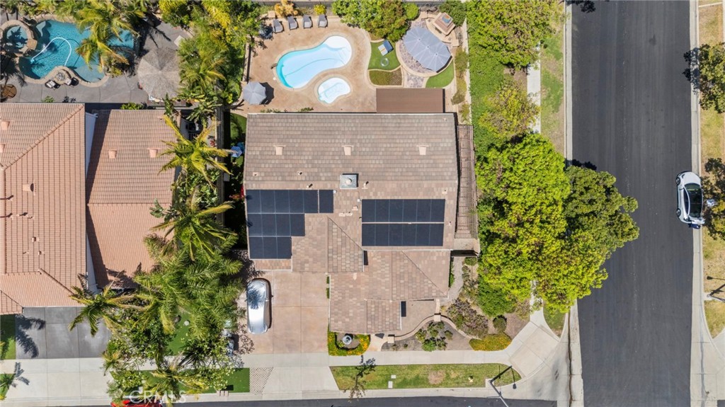 685 White Mountain Cir