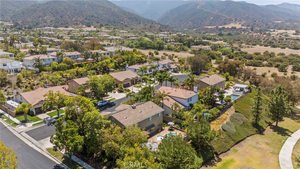 685 White Mountain Cir