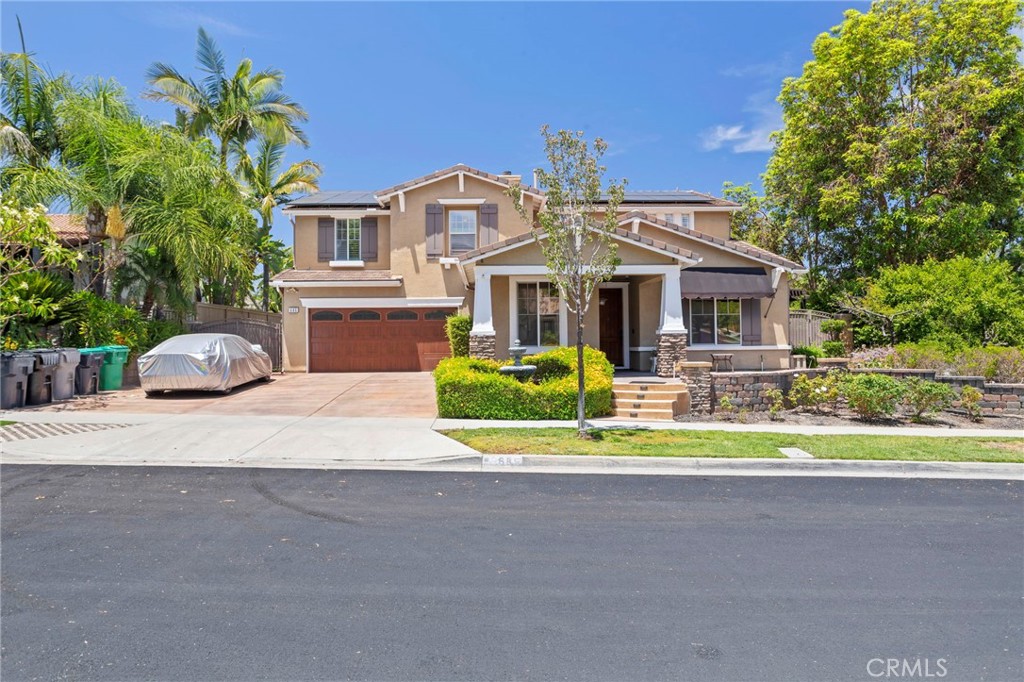 685 White Mountain Cir