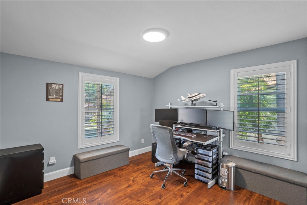 685 White Mountain Cir