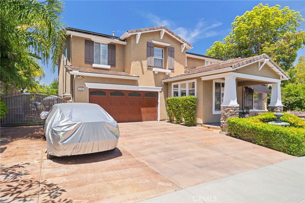 685 White Mountain Cir