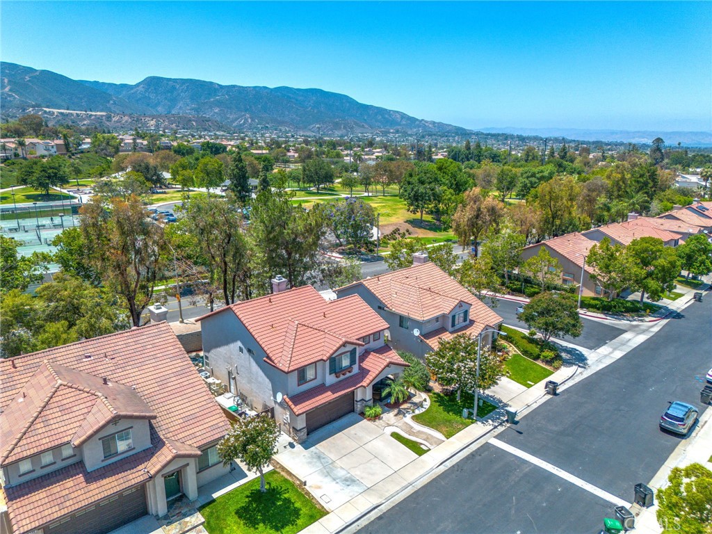 142 Tamarack Dr