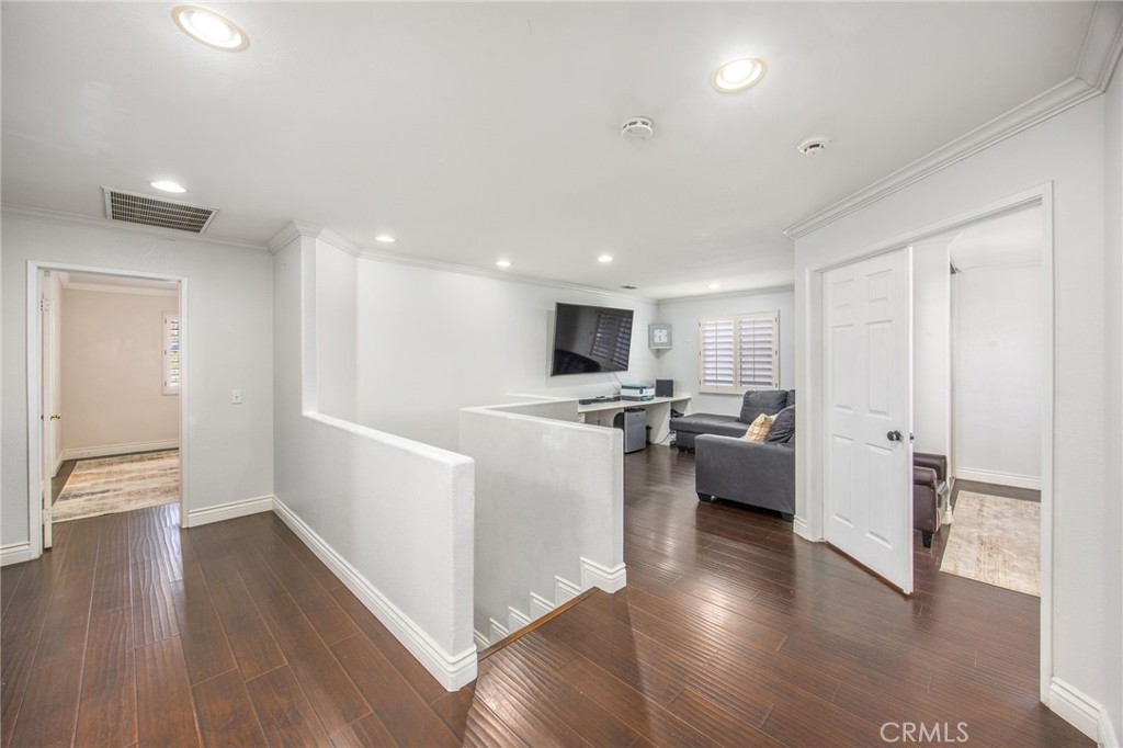 142 Tamarack Dr